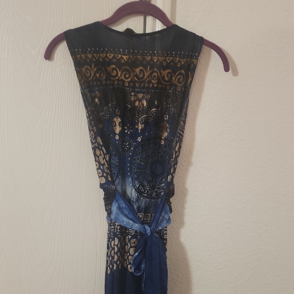 Bebe Blue and Tan Maxi Dress - Picture 4 of 8